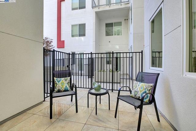 42111 Osgood Rd, Fremont CA: https://media.crmls.org/mediaz/c6e68008-2ce1-44ac-83e3-49bf9b461a77.jpg