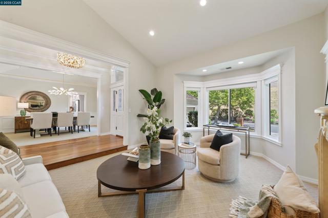 4343 Quail Run Ln, Danville CA: https://media.crmls.org/mediaz/c6e7156c-b248-430b-9648-972115ffa18e.jpg