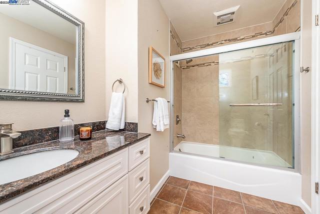 Image 48 of 56 For 4732 Loretta Way
