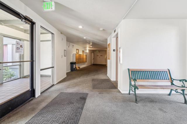 40425 Chapel Way, Fremont CA: https://media.crmls.org/mediaz/c6e87ff3-7420-4661-8235-5a741a347626.jpg