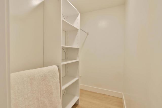 4581 Shadowhurst Court, San Jose CA: https://media.crmls.org/mediaz/c6e8a6cf-8f13-407d-9a67-63d6248a2553.jpg