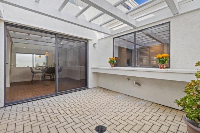 15 Morena, Irvine CA: https://media.crmls.org/mediaz/c6e8ce79-b7ca-4d07-bcb4-2c973740d0a0.jpg