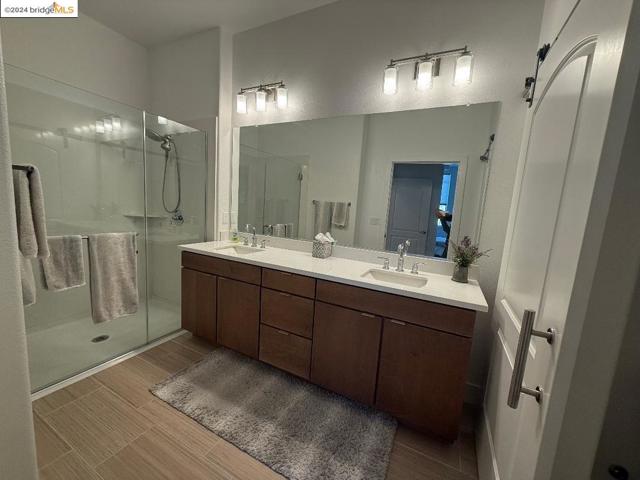 Image 16 of 33 For 2885 Tradewind Drive
