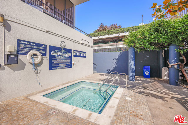 880 W 1st Street, Los Angeles CA: https://media.crmls.org/mediaz/c6eb8196-e2df-4cd8-8073-1283b169ccb8.jpg