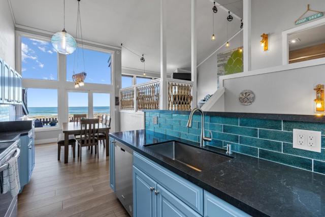 116 Monterey Dunes Way, Moss Landing CA: https://media.crmls.org/mediaz/c6ebe05a-075e-449a-9cfc-596a964ec5f8.jpg