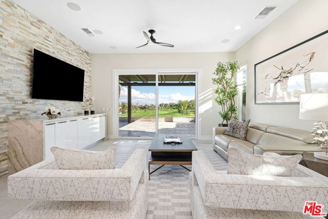 Image 12 of 43 For 580 Elk Clover Circle