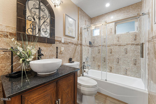 Detail Gallery Image 18 of 38 For 1100 Leonard Ave, Pasadena,  CA 91107 - 3 Beds | 3 Baths