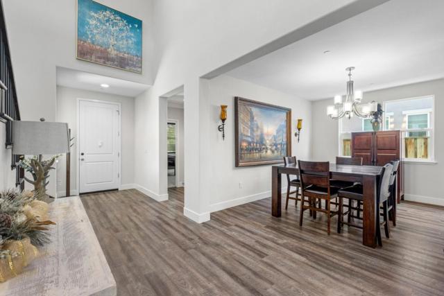 9850 Bobcat Court, Gilroy CA: https://media.crmls.org/mediaz/c6ec5c3e-183c-4fe4-9a72-33bb295321e3.jpg