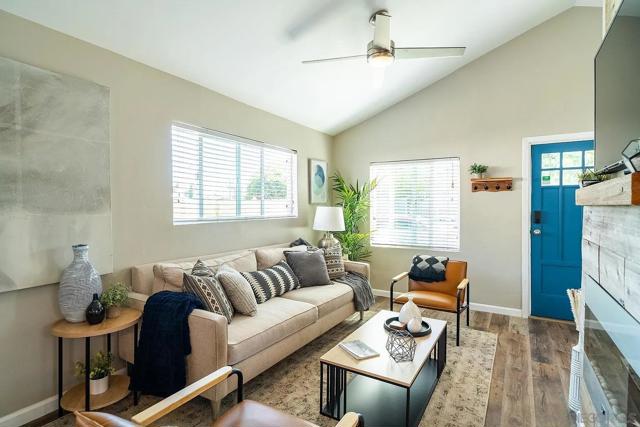 3721 Chamoune, San Diego CA: https://media.crmls.org/mediaz/c6ecdef1-d4a5-48e4-b69b-58c5cbe1ac31.jpg