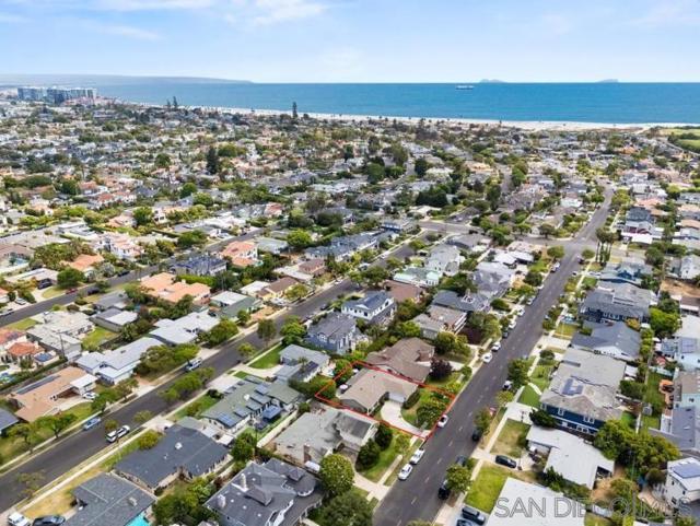 661 Balboa Avenue, Coronado CA: https://media.crmls.org/mediaz/c6ede19e-f389-423b-99f0-b6214a4313d8.jpg