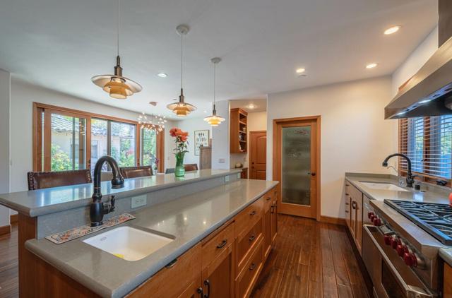 3 Playa Boulevard, Watsonville CA: https://media.crmls.org/mediaz/c6ee4584-f4b6-492b-ba78-bb1d5883b2db.jpg