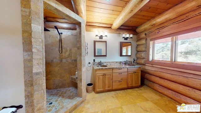 60164 Devils Ladder Road, Mountain Center CA: https://media.crmls.org/mediaz/c6f0603d-252f-4476-979d-81a21881dd19.jpg