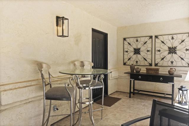 Detail Gallery Image 4 of 59 For 15615 Vista Vicente Dr #12,  Ramona,  CA 92065 - 3 Beds | 3/1 Baths