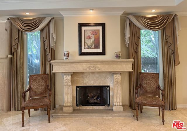 458 S Clark Drive, Beverly Hills CA: https://media.crmls.org/mediaz/c6f21fca-a580-405b-8129-1669282f1e8a.jpg