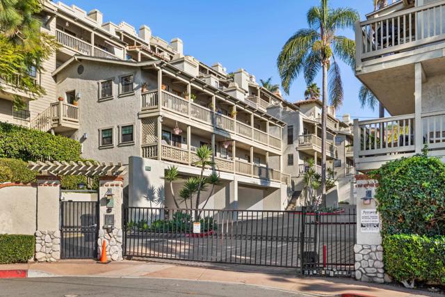 3961 Hortensia St, San Diego CA: https://media.crmls.org/mediaz/c6f3ad30-3a84-4809-94e1-b21459d6d7c1.jpg