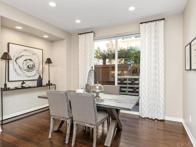 Detail Gallery Image 18 of 52 For 15677 Concord Ridge Terrace, San Diego,  CA 92127 - 4 Beds | 2/1 Baths