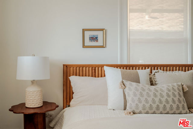 2907 Halldale Avenue, Los Angeles CA: https://media.crmls.org/mediaz/c6f43699-c362-42ae-9b46-db3cb376cf70.jpg