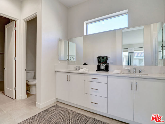 80240 Platinum Way, La Quinta CA: https://media.crmls.org/mediaz/c6f4ed22-0ee7-4b80-9c95-60a080b97be0.jpg