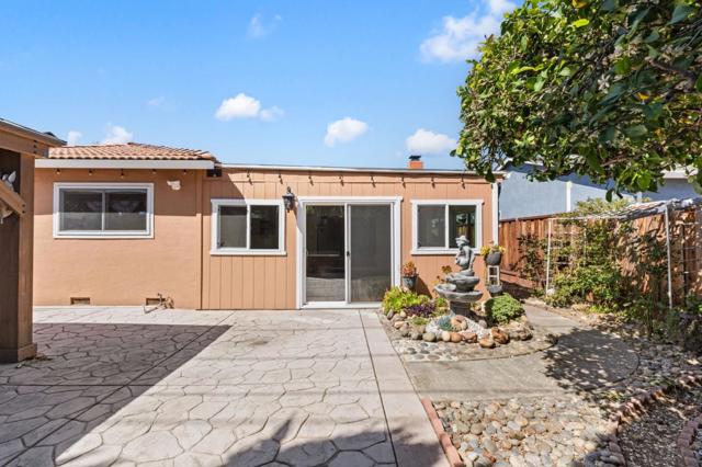 2496 Sturla Drive, San Jose CA: https://media.crmls.org/mediaz/c6f76ce1-4f22-46ab-a0eb-dfcfdc303b7d.jpg