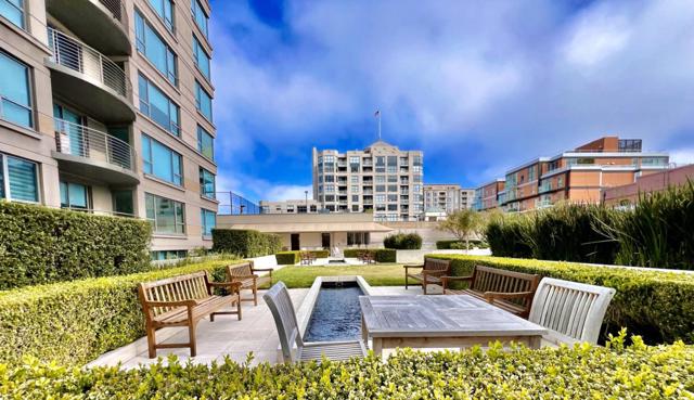 219 Brannan Street, San Francisco CA: https://media.crmls.org/mediaz/c6f7ab89-7c5a-4dcf-9656-86f6b861db4c.jpg