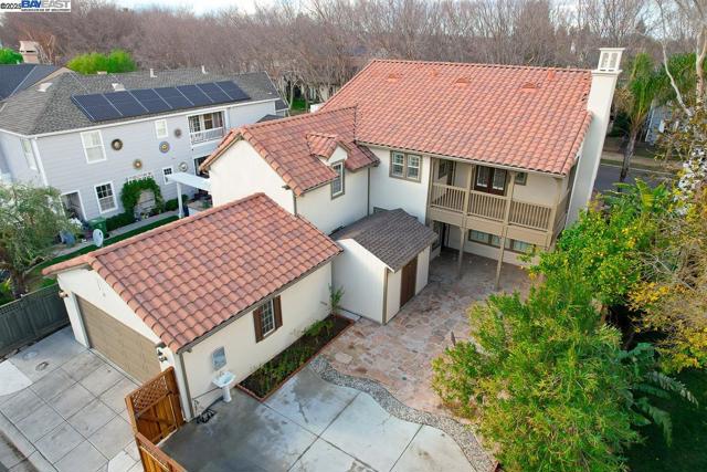 2744 Redbridge Rd, Tracy CA: https://media.crmls.org/mediaz/c6f8f293-24f8-4c78-9765-89f30a8d43d3.jpg