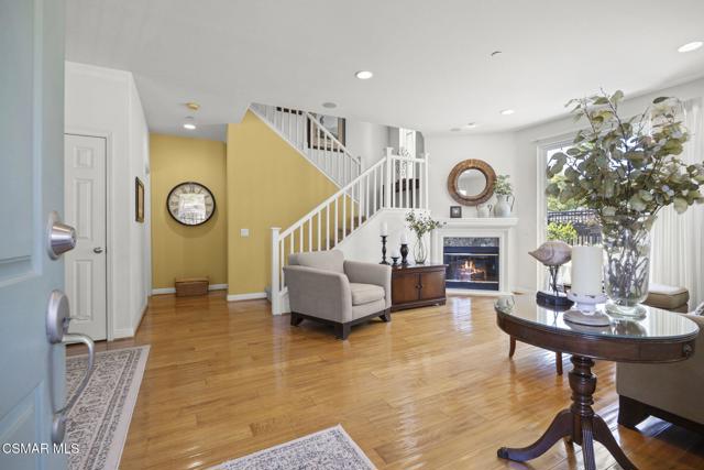 83 Via Aldea, Newbury Park CA: https://media.crmls.org/mediaz/c6f911f2-e338-4215-8a40-20610f88b397.jpg