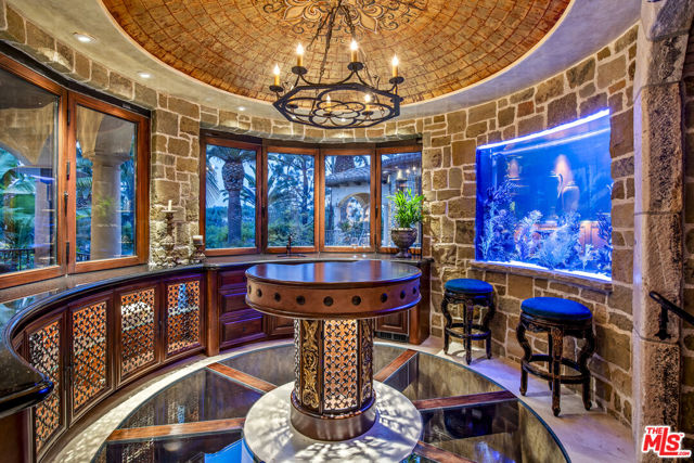 427 La Marina Drive, Camarillo CA: https://media.crmls.org/mediaz/c6f9e8b1-dc18-4493-bf08-eb0b74c17443.jpg