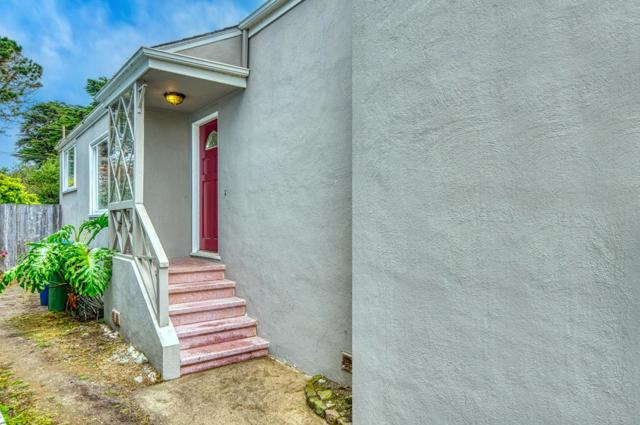396 Northgate Avenue, Daly City CA: https://media.crmls.org/mediaz/c6fa56cf-e0f8-4656-a295-9c0805ccef6f.jpg