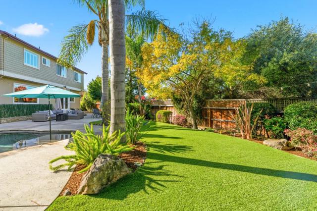 18 Sherman Court, Scotts Valley CA: https://media.crmls.org/mediaz/c6fb2706-dd13-42f9-914b-94115d466af3.jpg