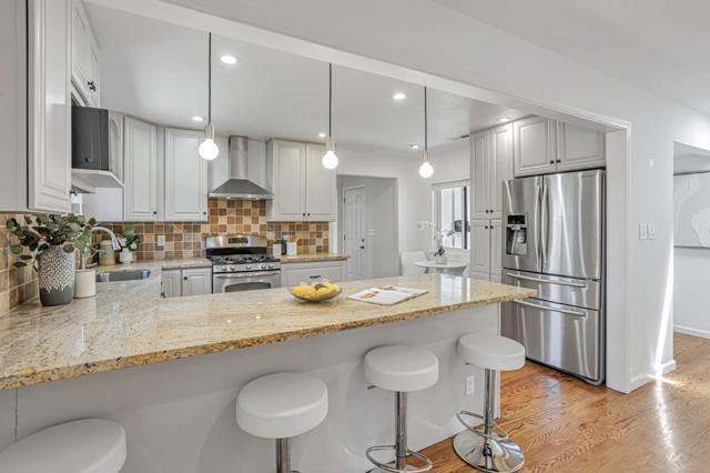 1425 Franchere Place, Sunnyvale CA: https://media.crmls.org/mediaz/c6fbbba6-7dcc-4527-b0ca-87f9f866c752.jpg