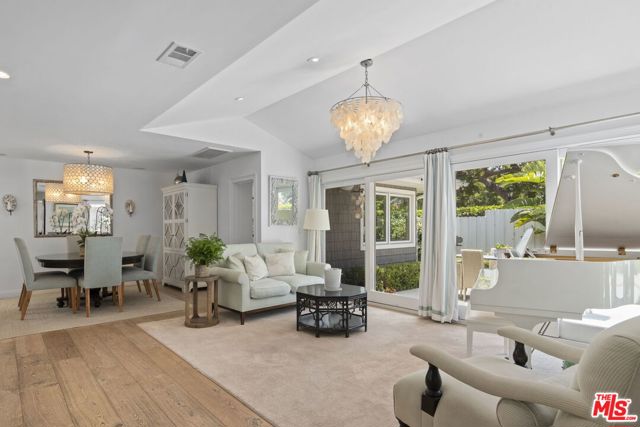 207 10th Street photo 6