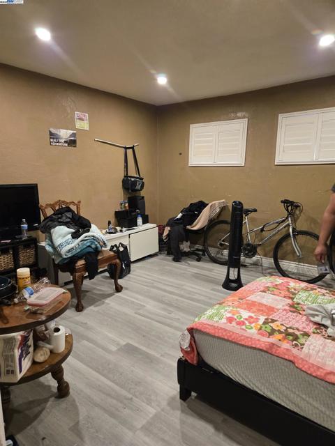 535 W Carlton Way, Tracy CA: https://media.crmls.org/mediaz/c6fcdb6e-e883-46e2-a95f-a6fff731c888.jpg