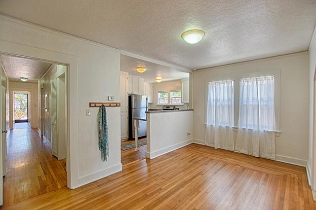 144 Van Ness Avenue, Santa Cruz CA: https://media.crmls.org/mediaz/c6fd3dc7-9ae7-41fc-9c3d-d004446c1358.jpg