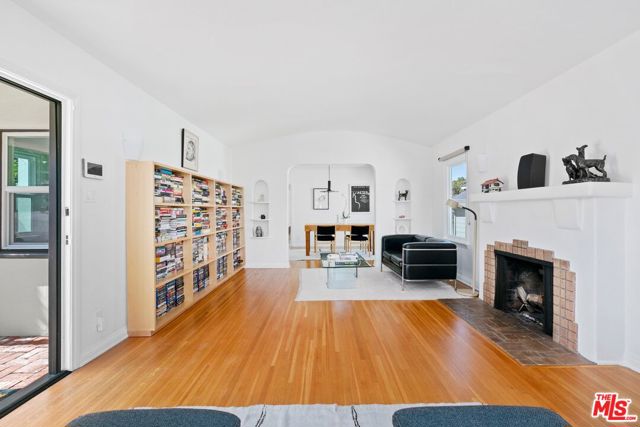 Image 3 for 4761 Frieda Dr, Los Angeles, CA 90065