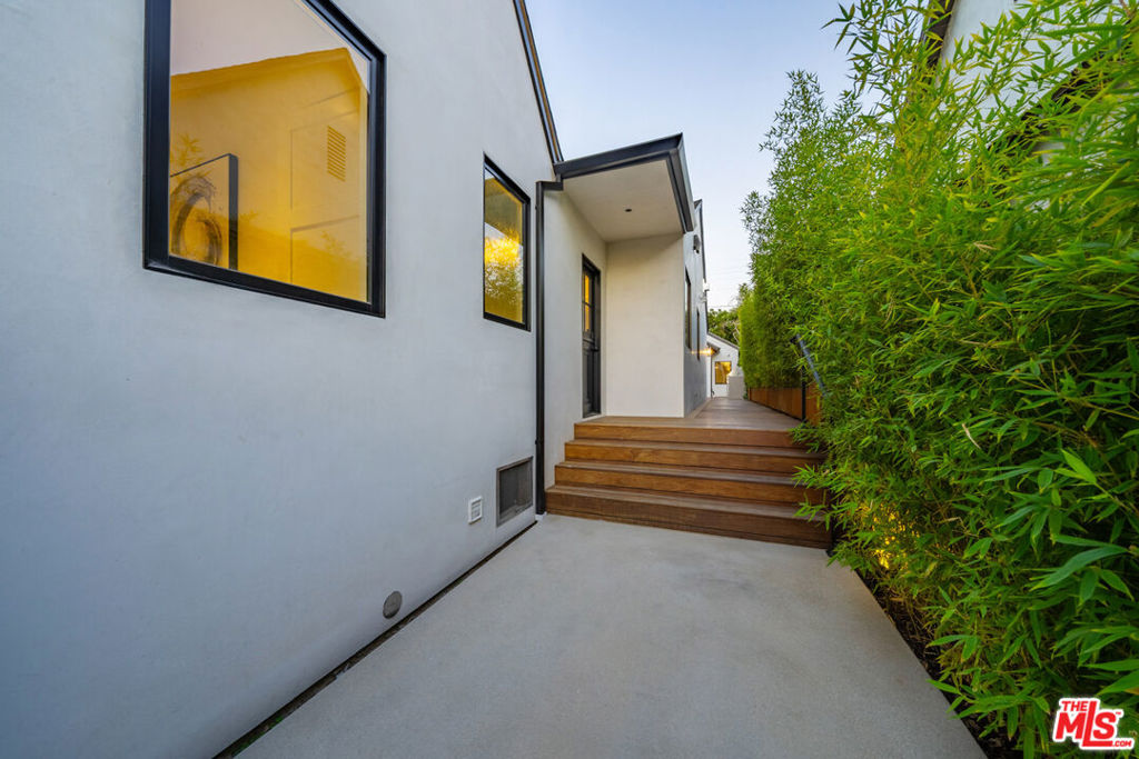 MLS #26868993 image #94