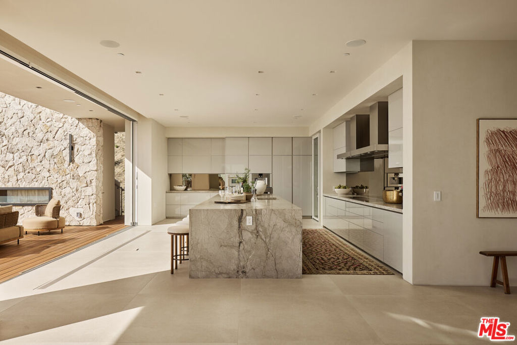 MLS #26874401 image #6