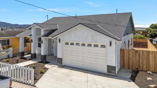 1787 Laguna Street, Seaside CA: https://media.crmls.org/mediaz/c6ff42cc-9acb-4ed5-8a77-09ecc595bcd2.jpg