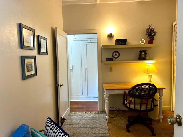 0 Ocean Avenue 1 NE Santa Rita, Carmel CA: https://media.crmls.org/mediaz/c6ffb493-b2de-4c6c-9863-5cb14bf46634.jpg