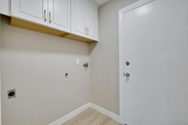 985 Reed Avenue, Sunnyvale CA: https://media.crmls.org/mediaz/c7014a8d-36ed-4db8-8e9c-8b4ea8101e0a.jpg