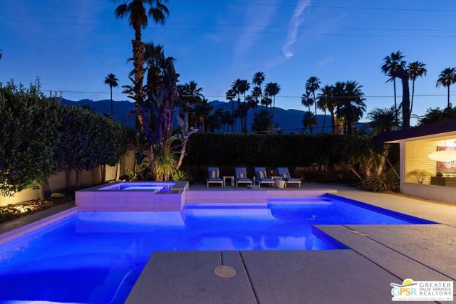 1279 S Driftwood Drive, Palm Springs, CA 92264