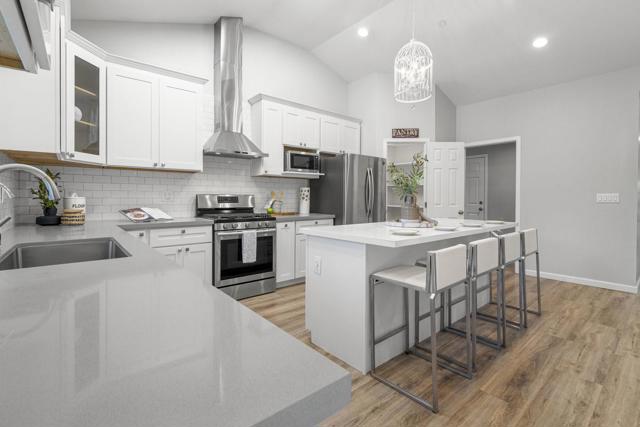 148 W Maude Avenue, Sunnyvale CA: https://media.crmls.org/mediaz/c702848c-ae20-405b-8df0-aee13fa8968f.jpg