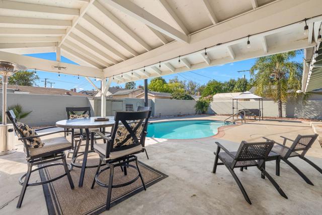 3774 Maywood Court, San Bernardino CA: https://media.crmls.org/mediaz/c702acf1-e457-46f5-a428-4049a9d53cc4.jpg