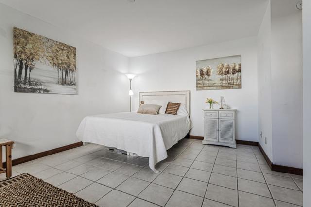 323 Broadway, Santa Cruz CA: https://media.crmls.org/mediaz/c702be23-f528-485f-a1ab-c6b73582354f.jpg