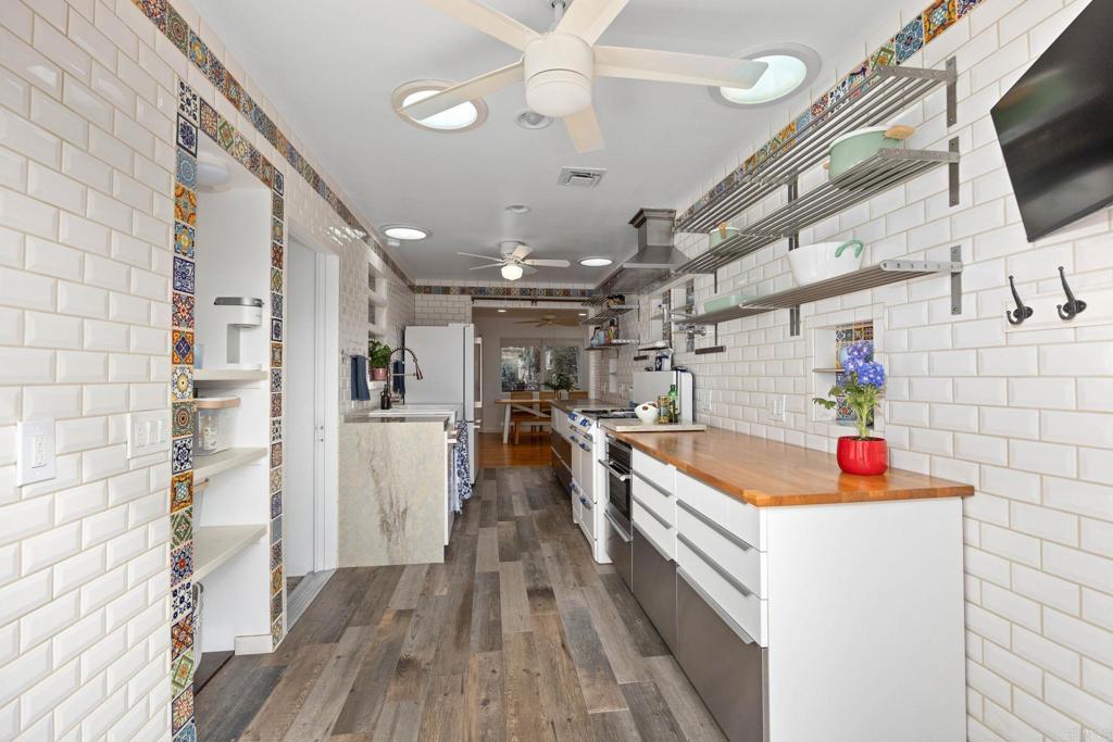 1204 California Street - photo 16