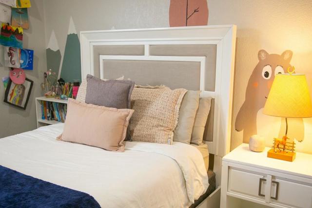 44830 Via Mirabel, La Quinta CA: https://media.crmls.org/mediaz/c7047488-a53e-4282-ad9e-66bc69c1c517.jpg