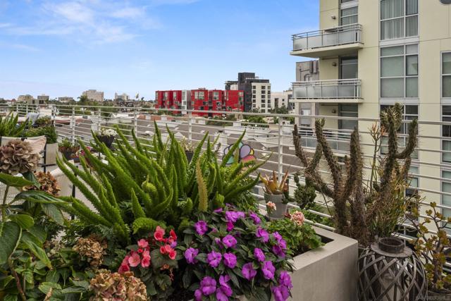 3788 Park Blvd, San Diego CA: https://media.crmls.org/mediaz/c704986f-1e2f-4816-a0d6-bbb65beedf39.jpg