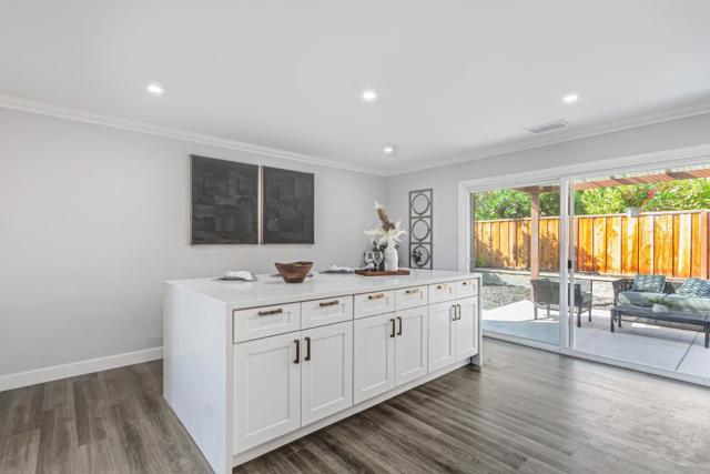 3854 Deans Place Way, San Jose CA: https://media.crmls.org/mediaz/c705215d-5baf-4b54-8d74-17a7e07b8bd3.jpg