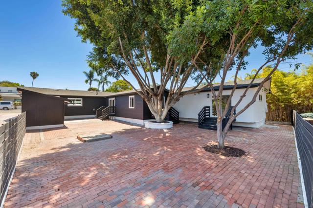 3736 38 Louisiana St, San Diego CA: https://media.crmls.org/mediaz/c7057e72-2eaa-4445-82c1-b0f15a31f5c4.jpg