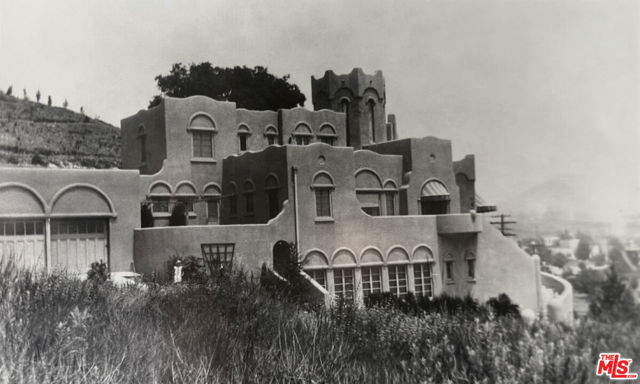 Image 48 of 49 For 2707 Hermosita Drive