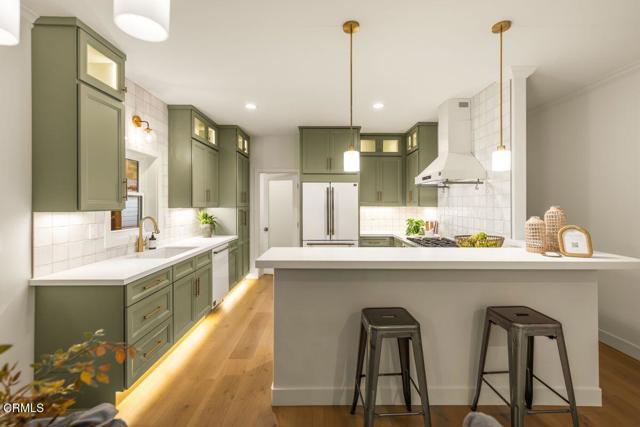 Front Image Thumbnail for CRV1-32663